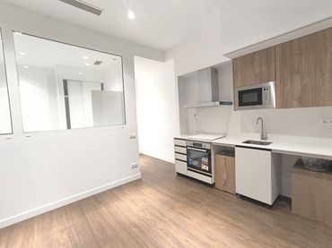 Flat with lift for sale in Chamberí