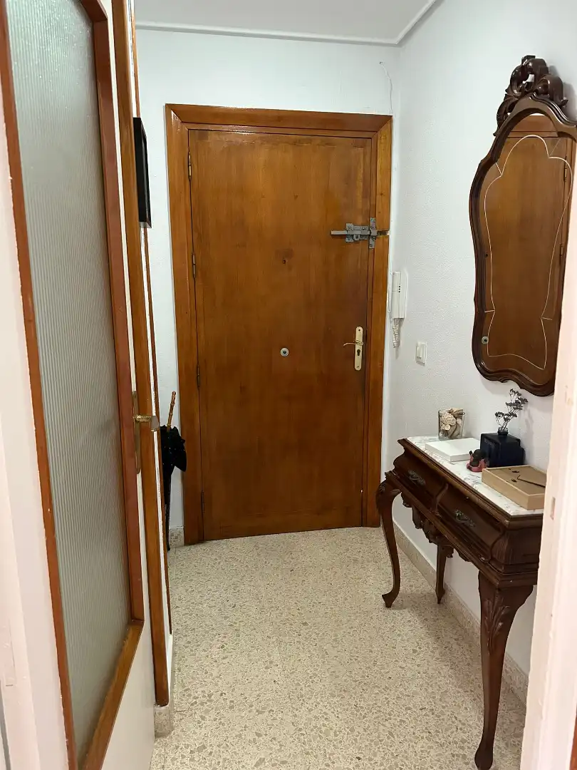 Piso con ascensor en venta en Plaza del Capitan Menendez Arango, imagen 6