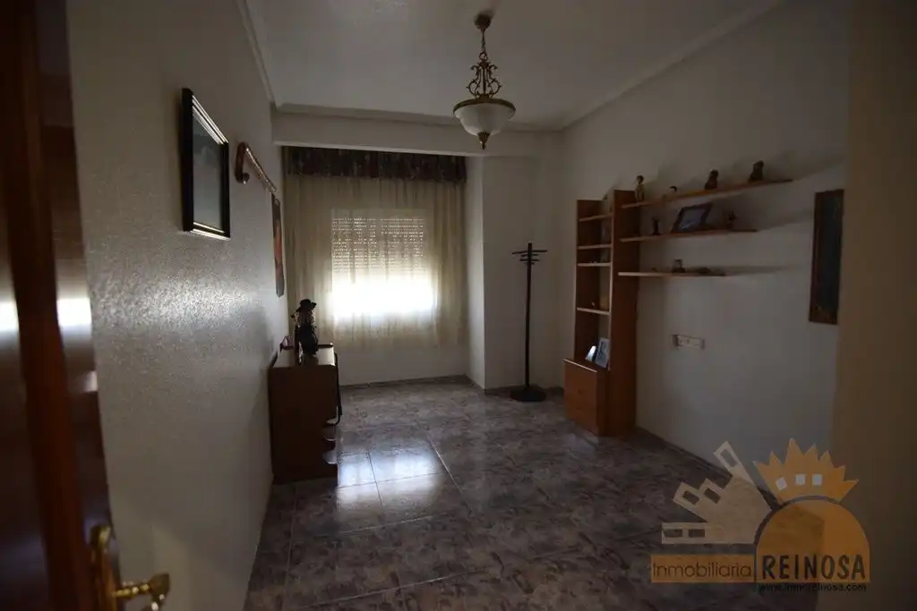 Sala d'estar de Casa o xalet en venda en Casco Urbano