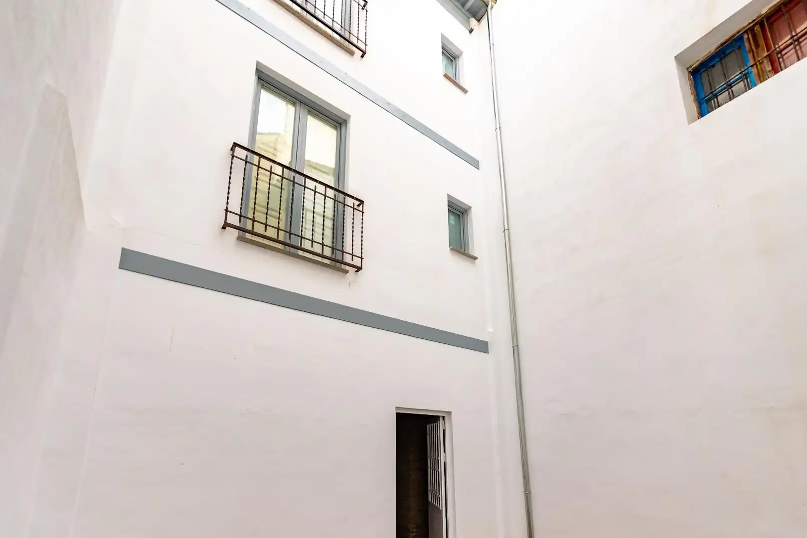 Exterior view of Commercial properties for rent in Granada