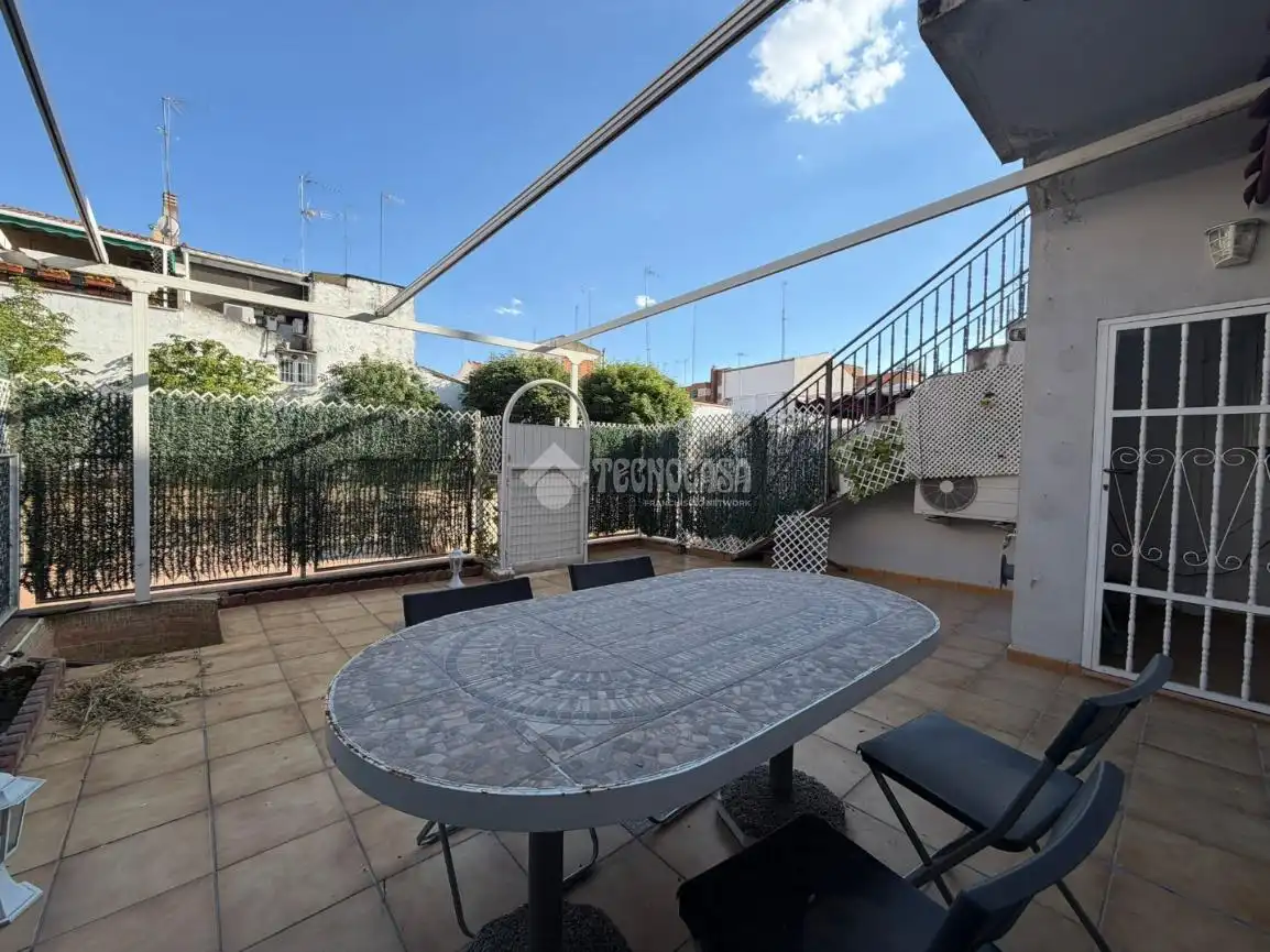Casa adosada en venta en Av. de la Virgen de Loreto, Centro