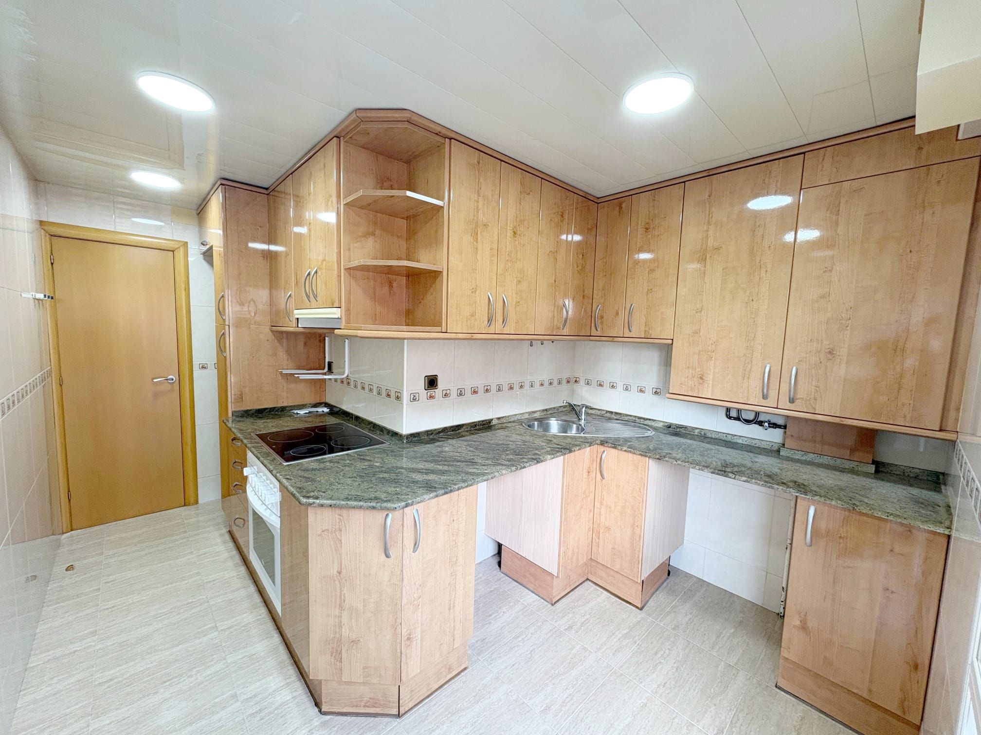 Kitchen of Flat for sale in Cornellà de Llobregat