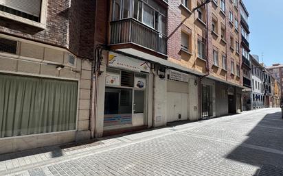 Exterior view of Flat for sale in Valladolid Capital  with Heating and Terrace