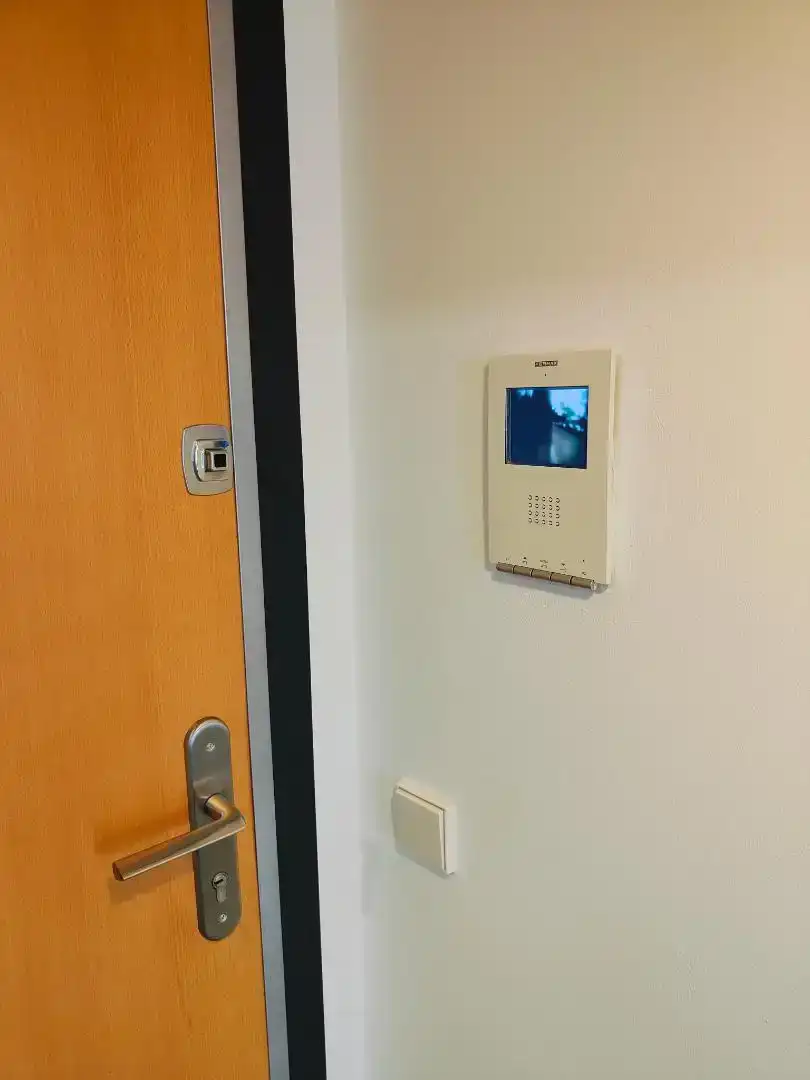 Flat for sale in Torrent  with Air Conditioner