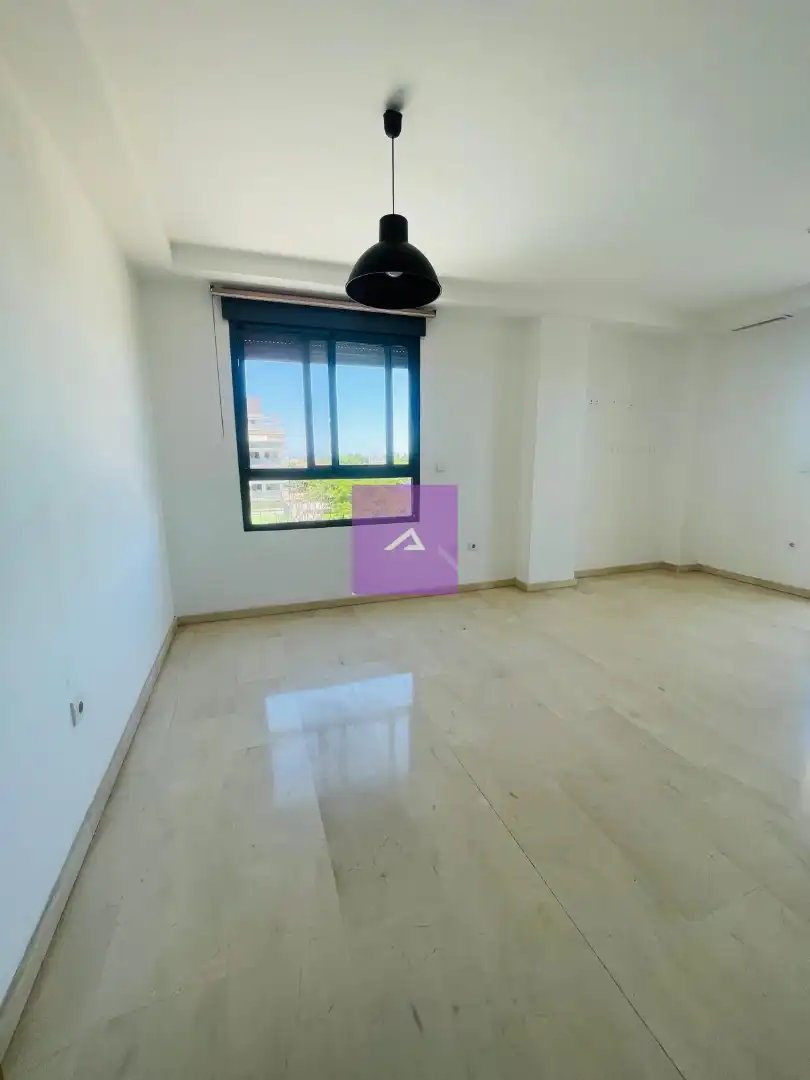Habitación de Piso en venta en Albal con Terraza, Trastero y Piscina comunitaria