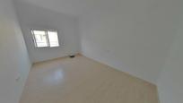 Bedroom of Flat to rent in Alicante / Alacant