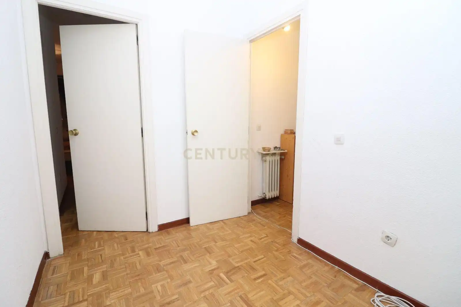 Habitación de Apartamento de alquiler en El Espinar con Trastero, Horno y Lavadora