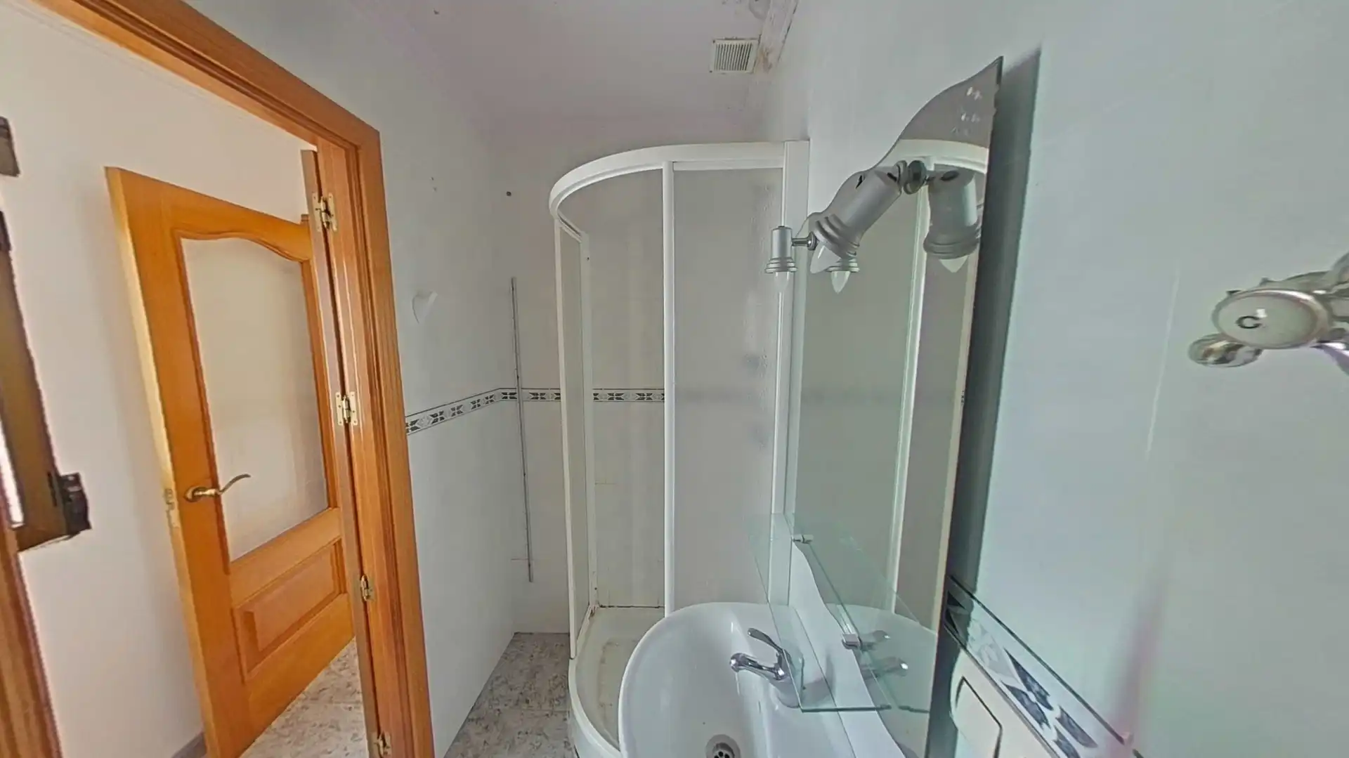 Baño de Casa adosada en venta en Baeza con Terraza