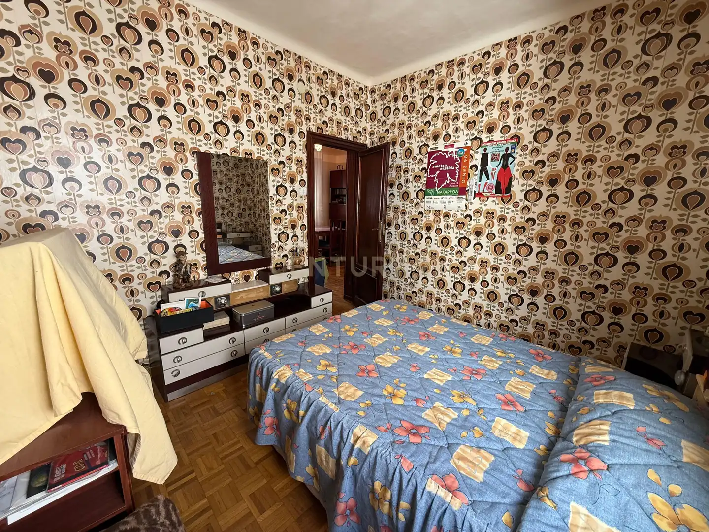 Apartments for sale in Calle Jesús y María, Madrid, Spain, Embajadores - Lavapiés