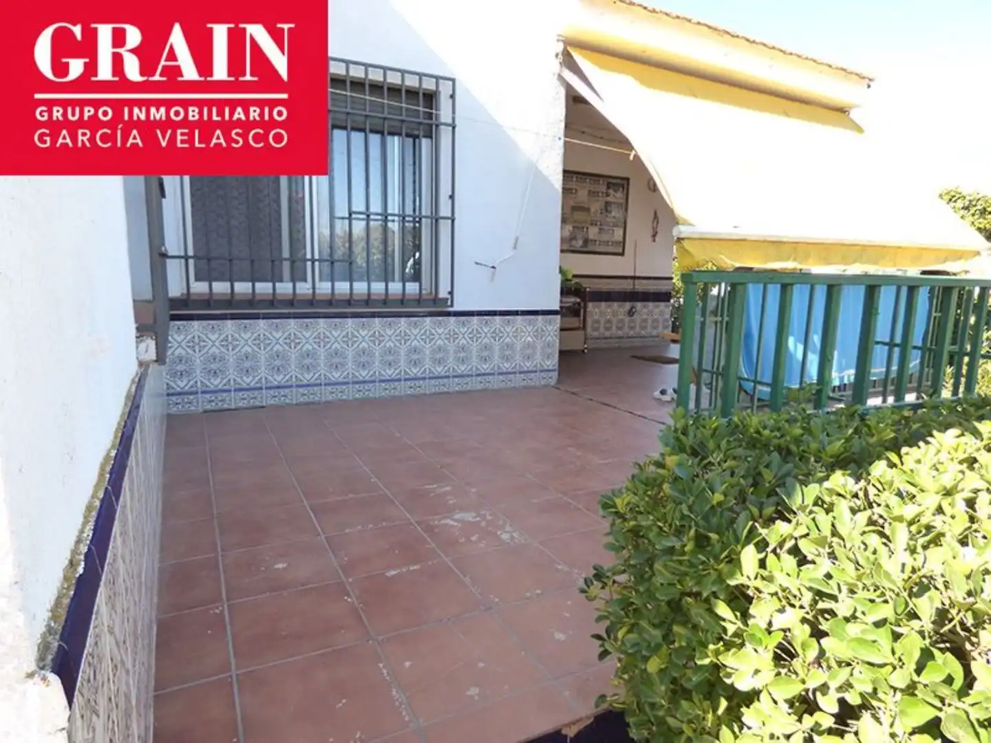 Vista exterior de Casa o chalet en venta en Albacete con Calefacción, Jardín privado y Piscina