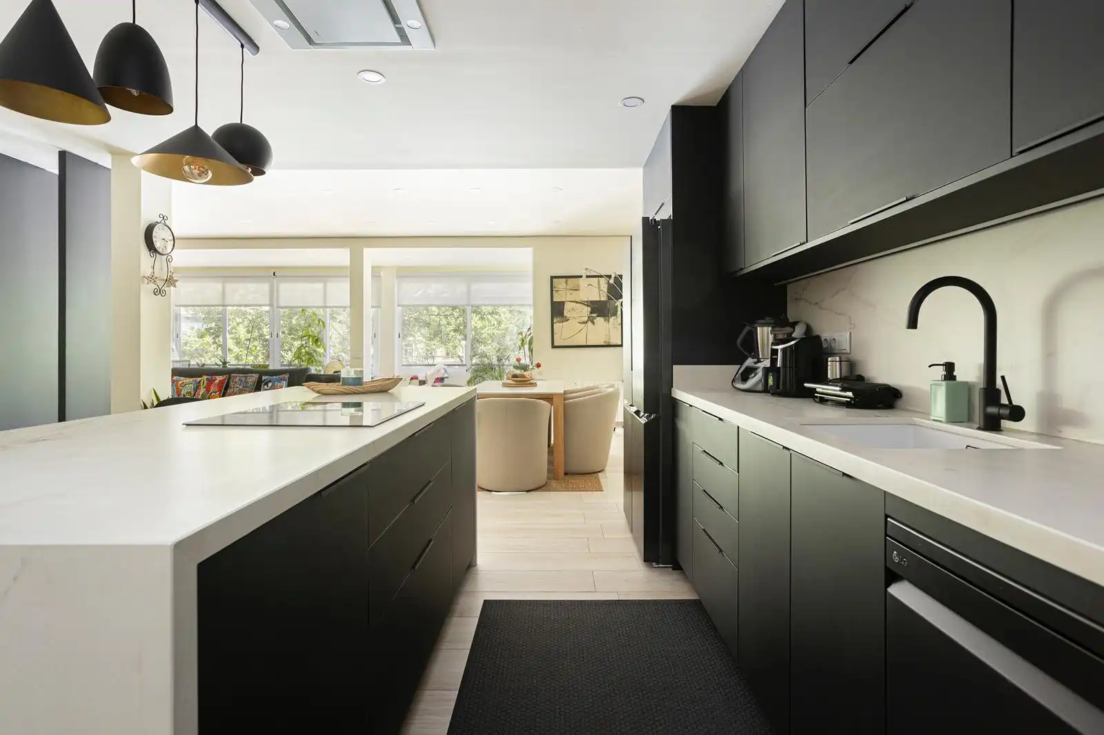 Kitchen of Flat for rent in Barcelona  with Air Conditioner, Heating and Parquet flooring