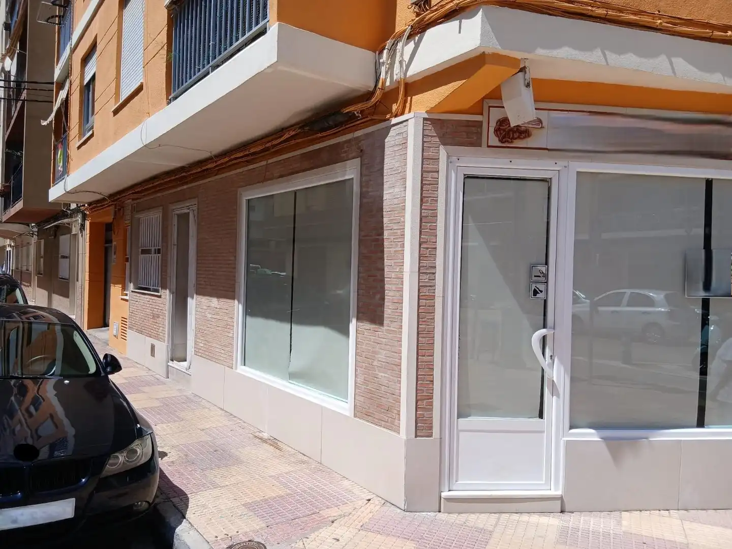 Business premises for sale in Avda. Pais Valencià, imagen 2