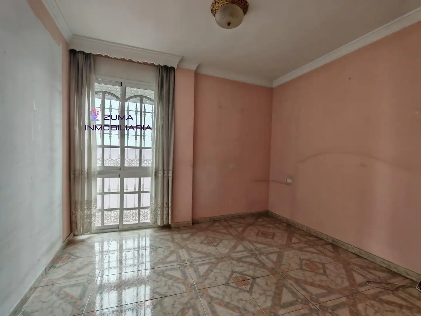 Dormitori de Casa o xalet en venda en Málaga amb Aire condicionat, Calefacció i Terrassa