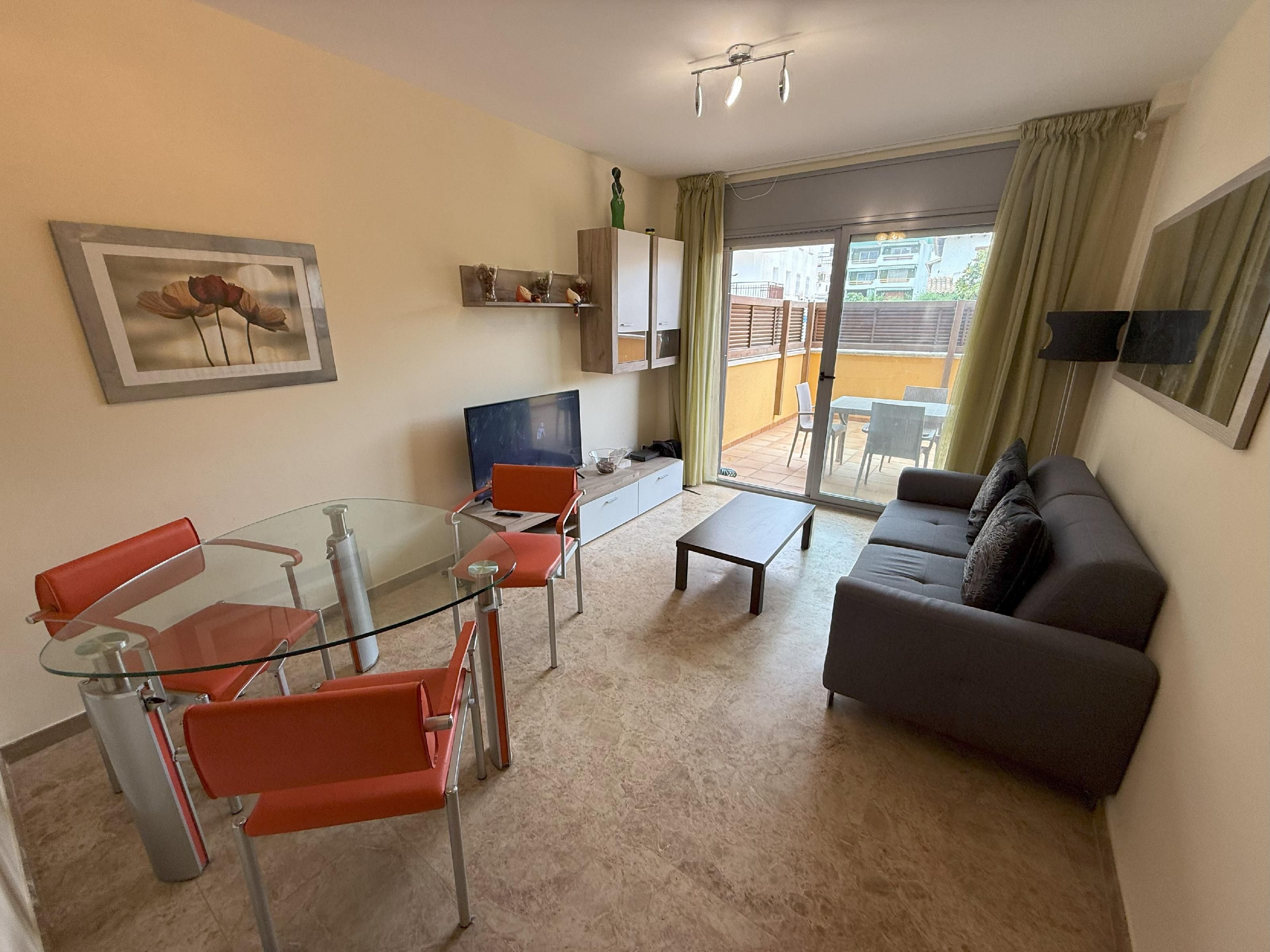 Sala d'estar de Apartament en venda en Roda de Berà amb Aire condicionat, Calefacció i Jardí privat