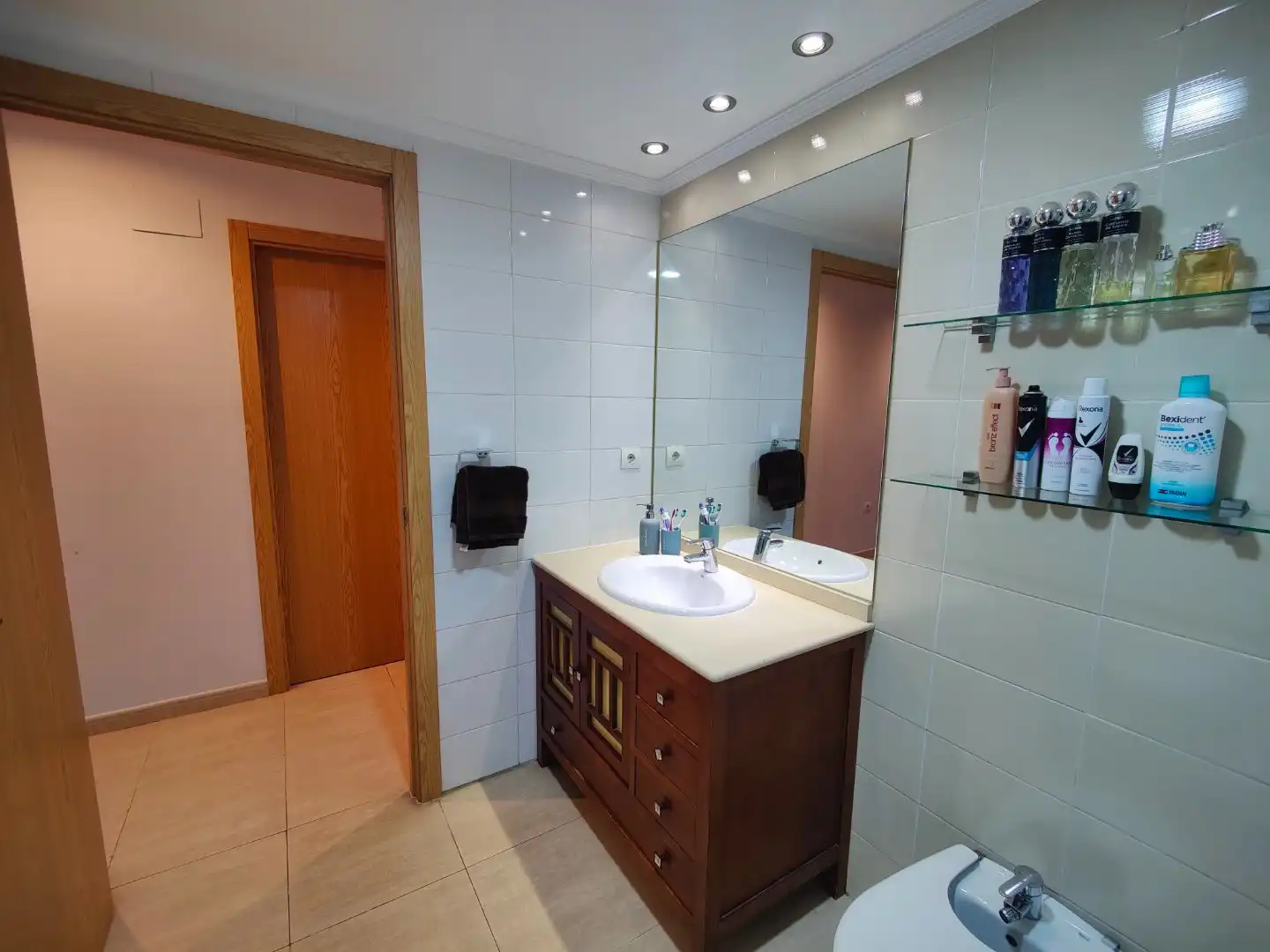 Bathroom of Flat for sale in Badajoz Capital  with Air Conditioner