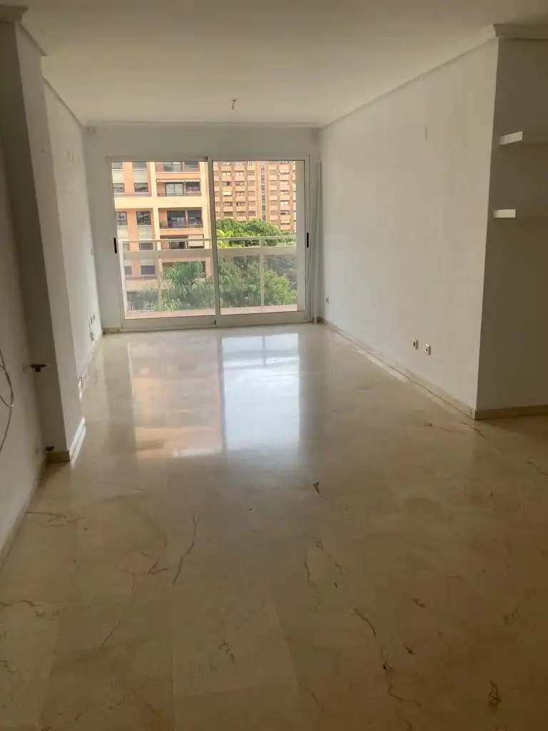 Flat for rent in Valencia, Valencia