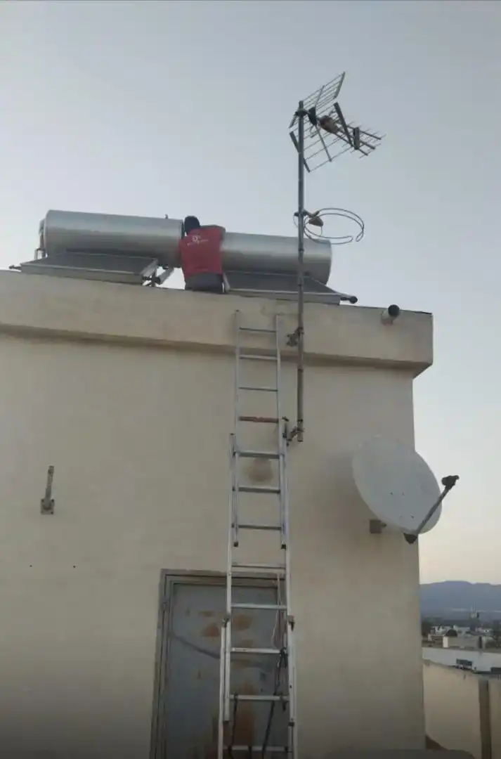 Vista exterior de Pis en venda en Granja de Rocamora amb Aire condicionat i Balcó