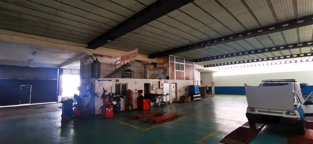 Industrial buildings for sale in Narón