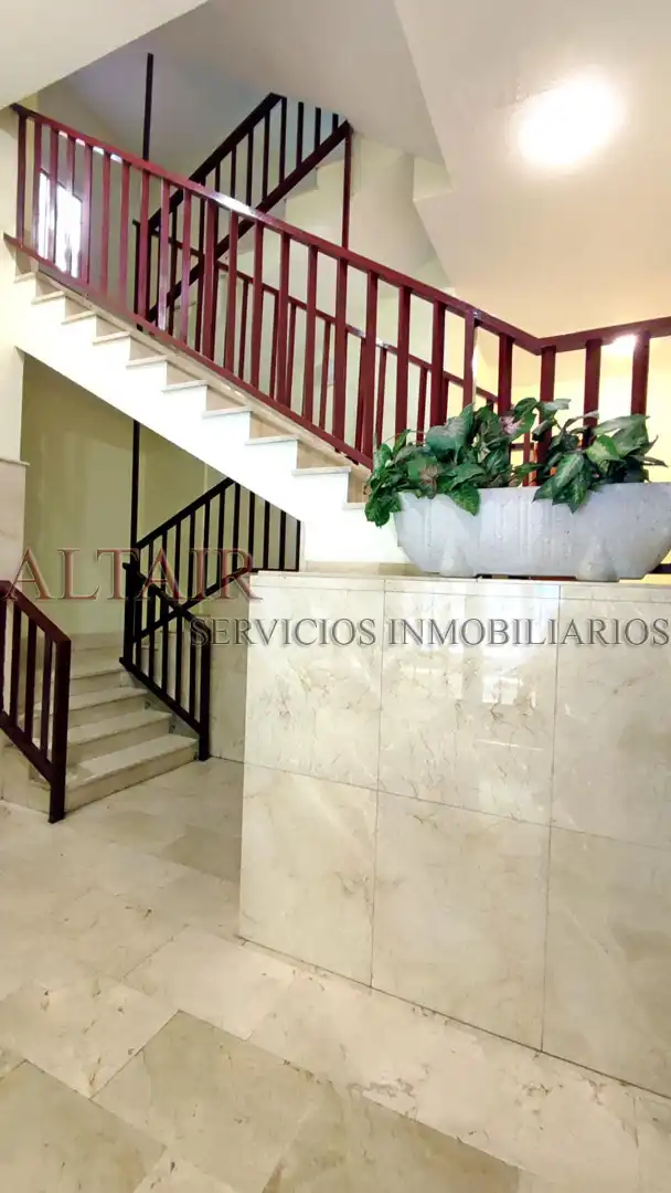 Piso de alquiler en Avenida de Orovilla, Los Rosales