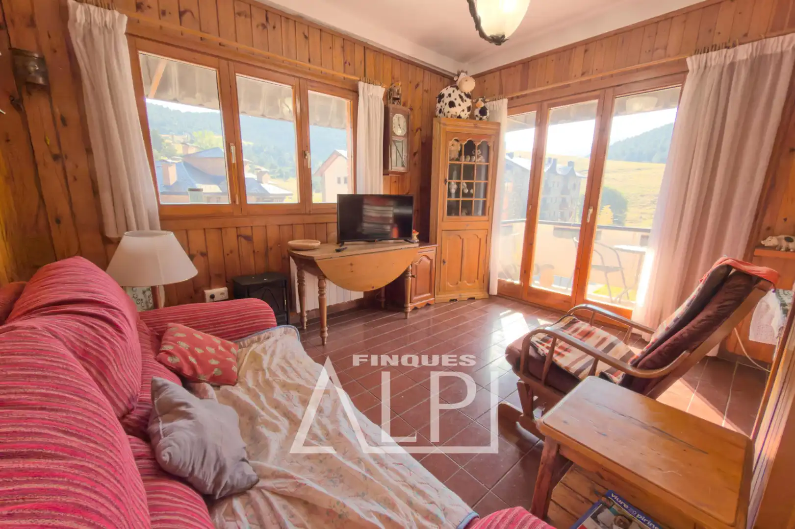 Living room of Apartments for sale in Alp  with Heating, Storage room and Furnished