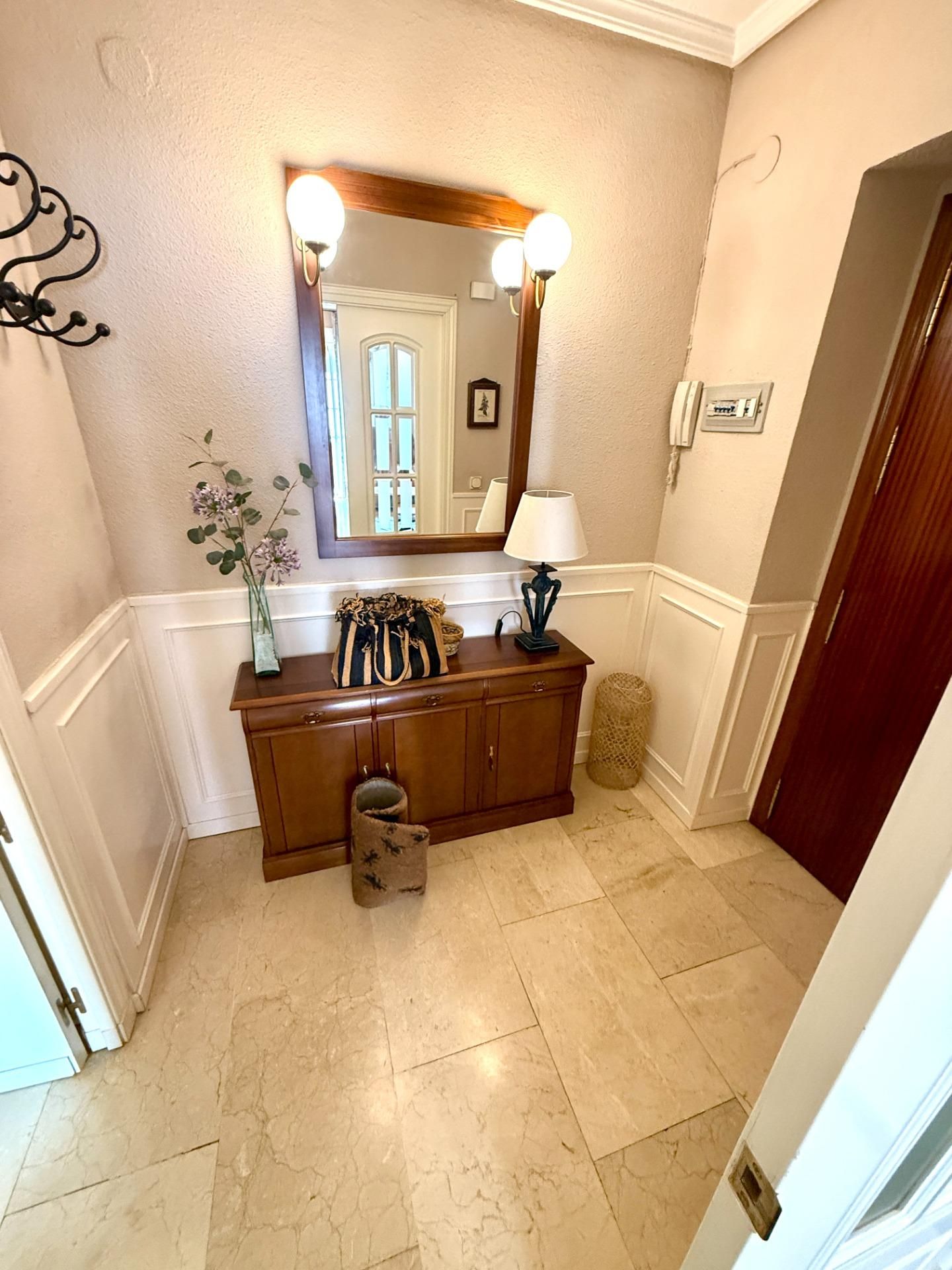 Flat to rent in  Córdoba Capital  with Balcony