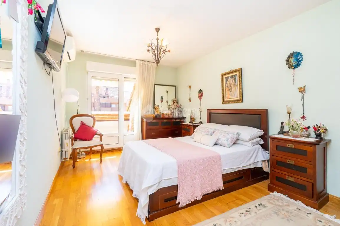 Habitación de Casa adosada en venta en Santa Teresa