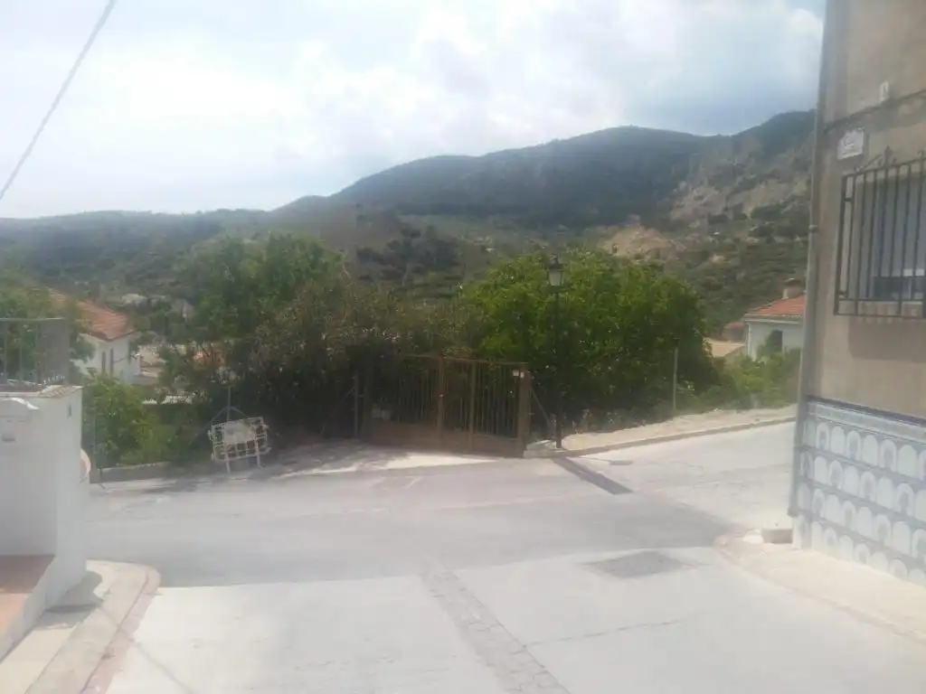 Residential for sale in Moclín
