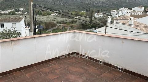 Foto 2 de Casa adosada en venta en Priego de Córdoba, Córdoba