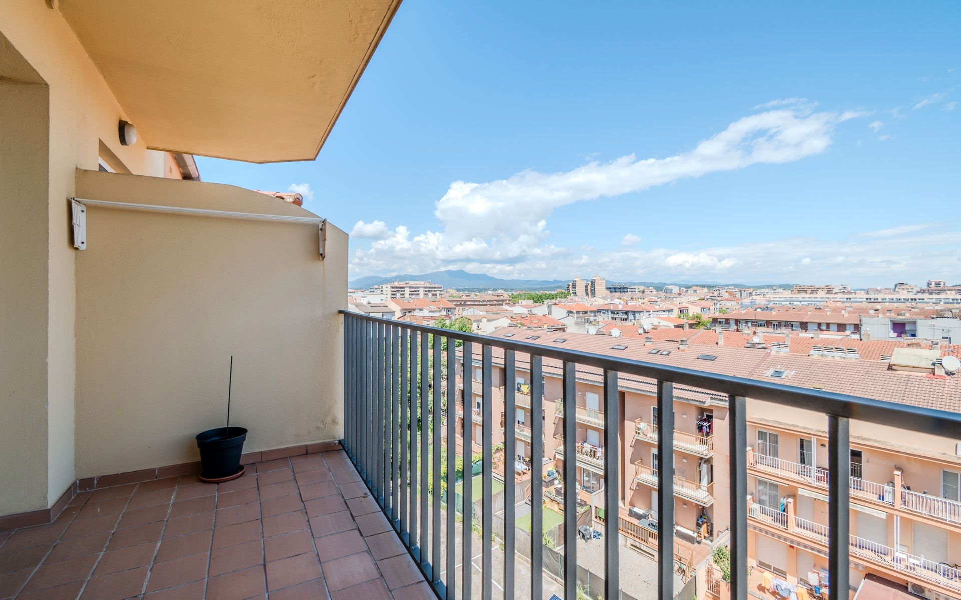 Terrassa de Dúplex en venda en Girona Capital amb Aire condicionat, Calefacció i Terrassa