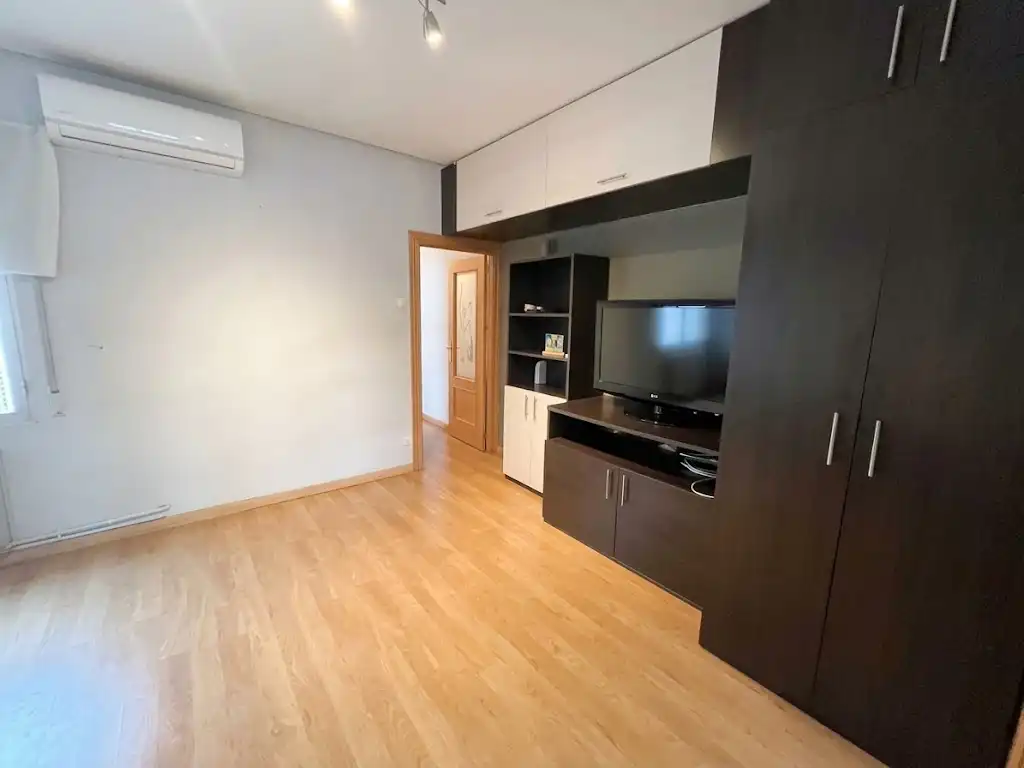 Flat for sale in Ciudad Lineal