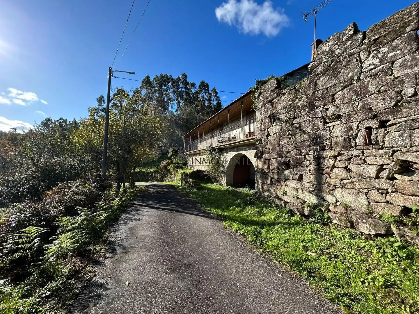 Vista exterior de Casa o xalet en venda en Cerdedo amb Jardí privat