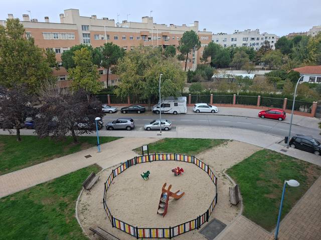 Dúplex en Venta en Parque Europa - Los Pitufos