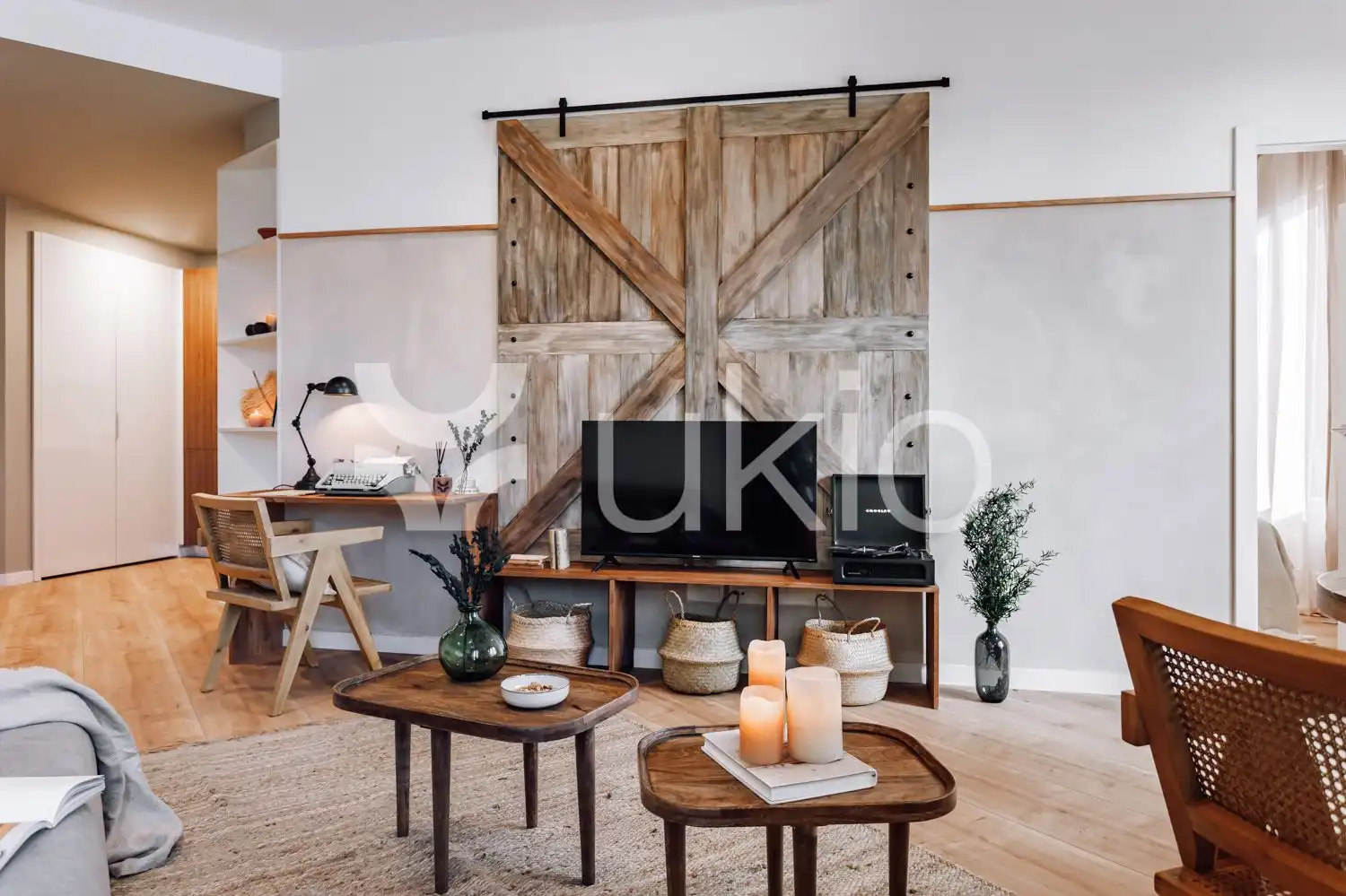 Sala de estar de Apartamento de alquiler en Barcelona con Aire acondicionado, Calefacción y Amueblado