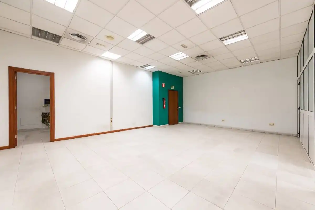Oficina en venta en Ciudad Jardín