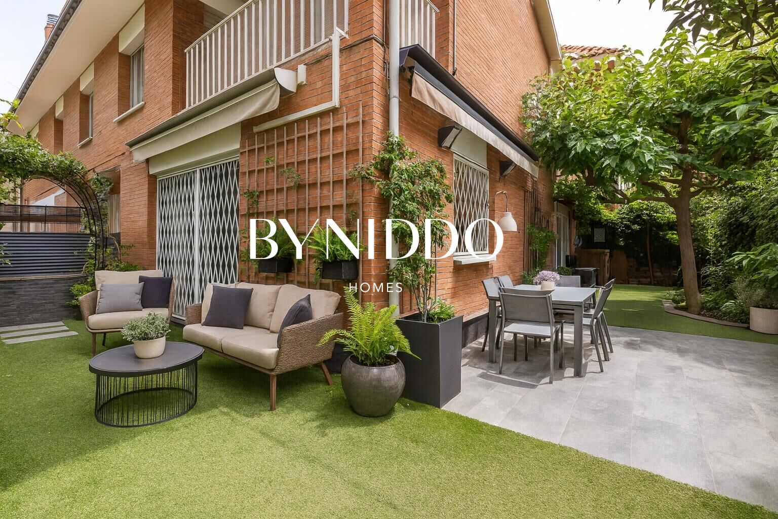 Single-family semi-detached for sale in Carrer SALVADOR ESPRIU, Coll Favà