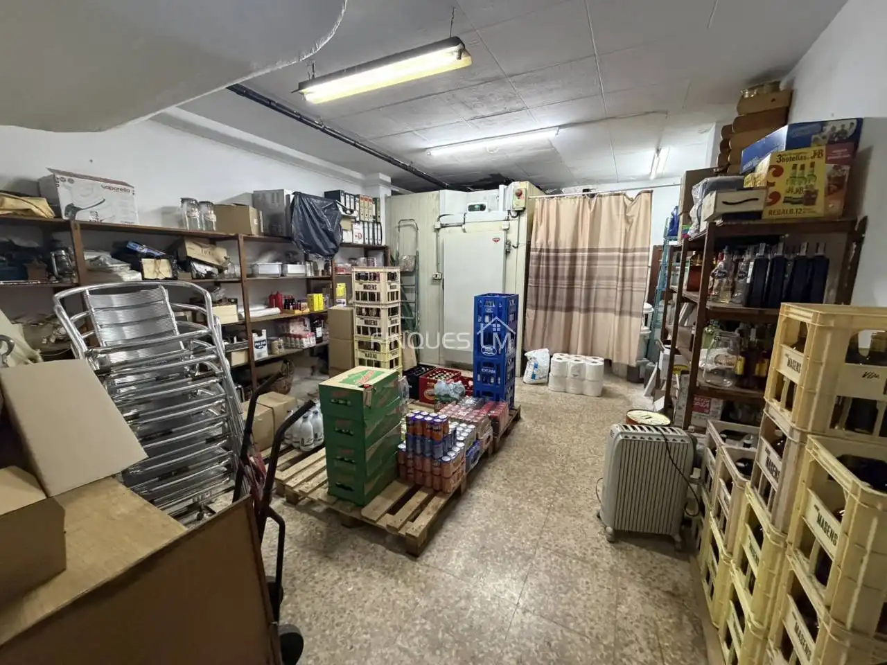 Locale commerciale in affitto a Calle Camí Ral 36, imagen 4