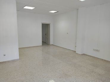Locale commerciale in vendita a Utrera ciudad