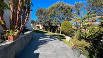 Jardí de Casa o xalet de lloguer en Castelldefels amb Aire condicionat, Terrassa i Piscina