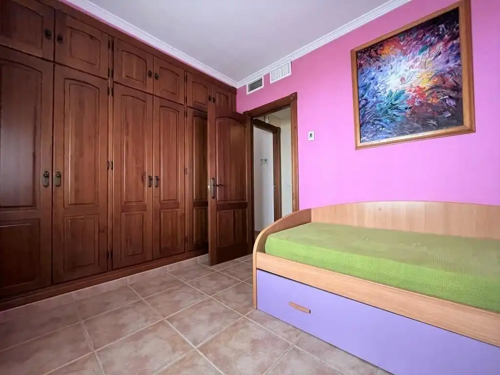 Habitación de Casa o chalet en venta en Málaga con Aire acondicionado, Calefacción y Jardín privado