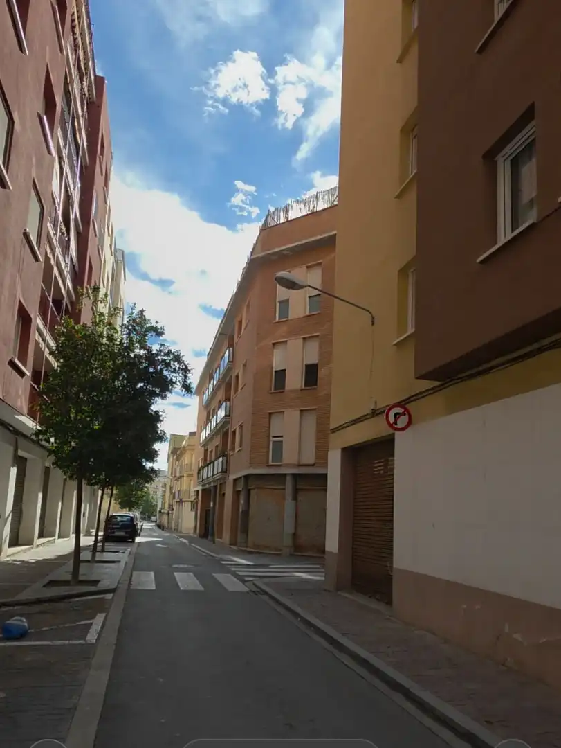 Piso con terraza en venta en Carrer de Gornals 20, imagen 3