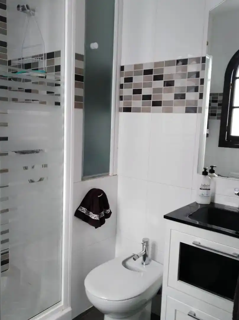 Baño de Casa adosada en venta en Ronda con Aire acondicionado y Balcón