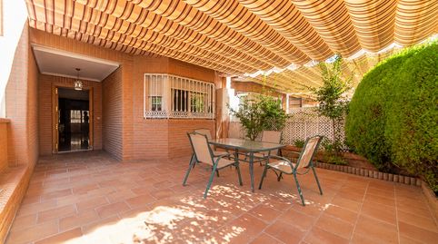 Foto 3 de Casa adosada en venta en Travesía del Castaño, 45, Parque Coimbra, Móstoles