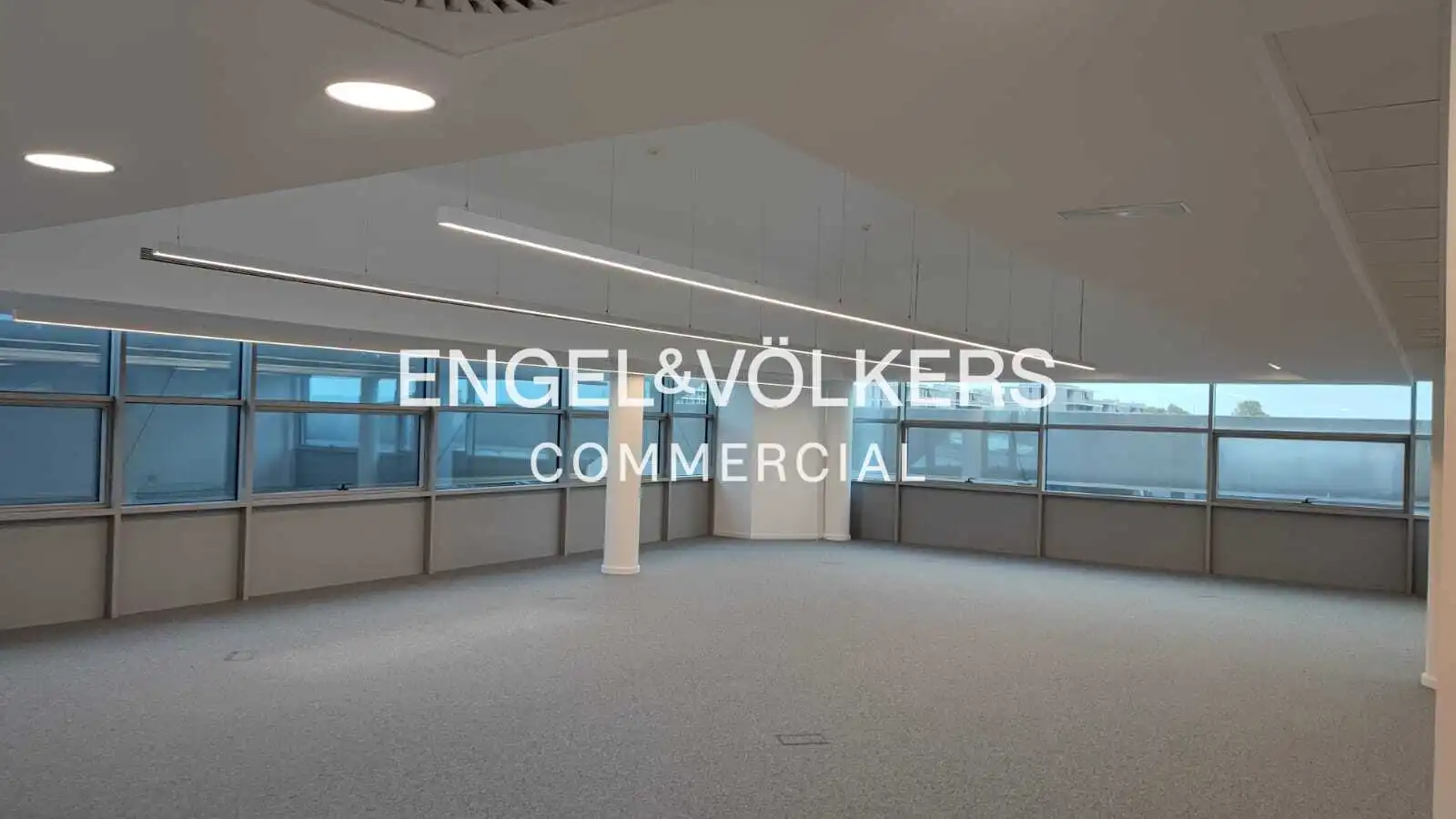Oficina de alquiler en Badalona con Aire acondicionado y Terraza