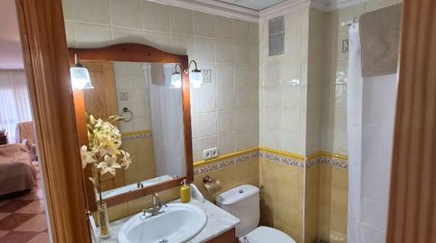 Foto 3 de Habitació a Calle Adeodato Altamirano, 1, Hispanidad - Vivar Téllez, Vélez-Málaga