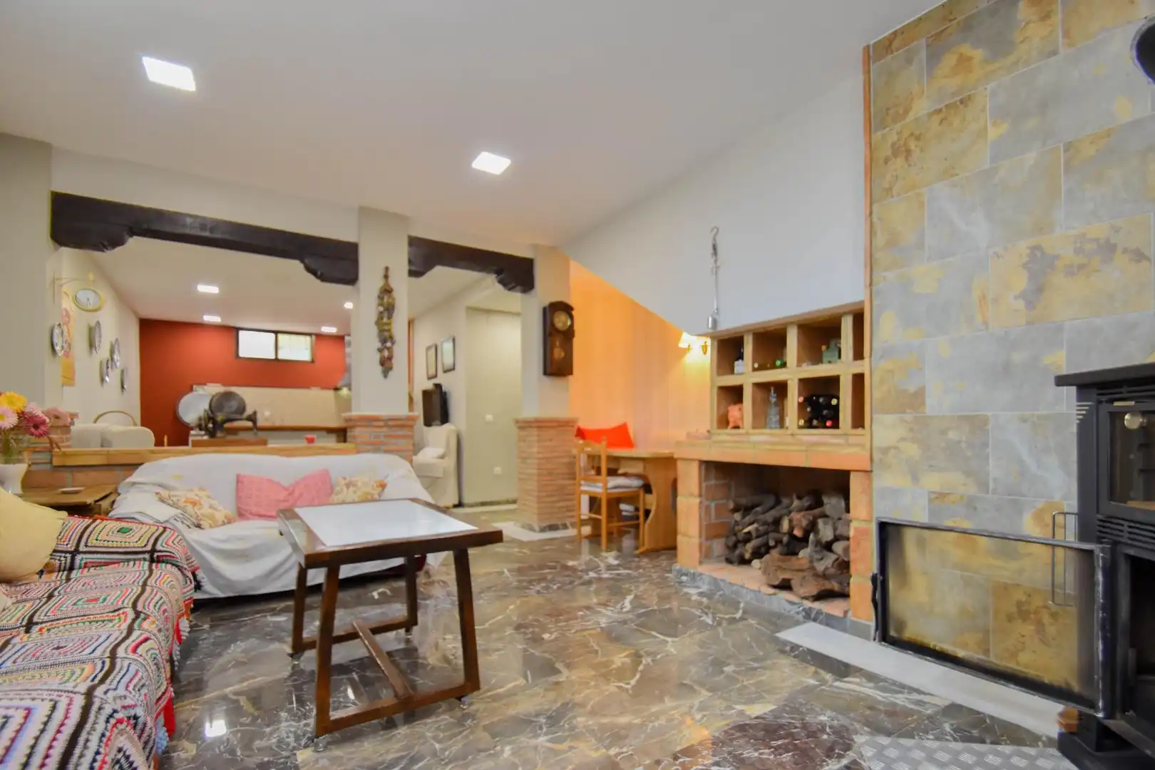 Sala d'estar de Casa o xalet en venda en Las Gabias amb Aire condicionat, Calefacció i Jardí privat