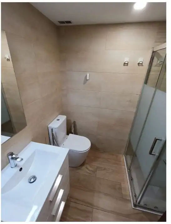 Baño de Piso en venta en Zaragoza con Calefacción y Amueblado