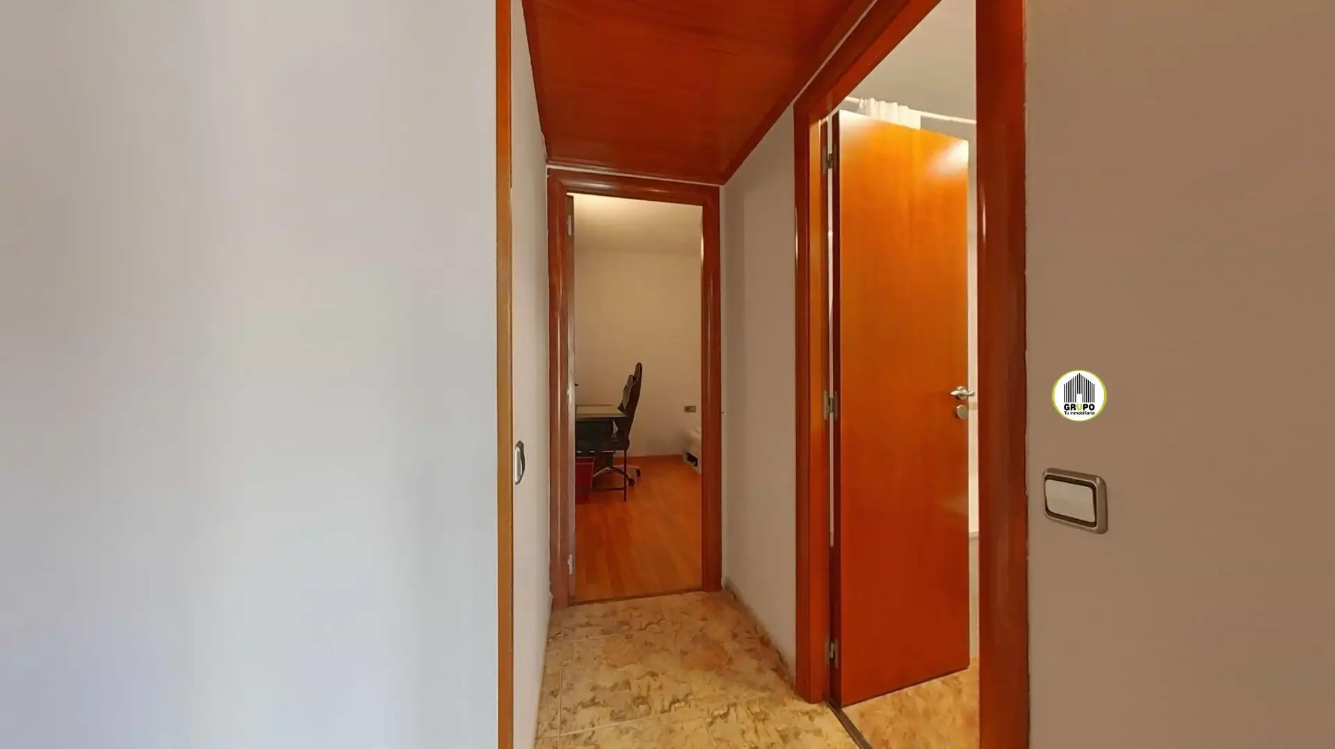 Wohnung zum Verkauf in Esplugues de Llobregat mit Klimaanlage, Heizung und Balkon