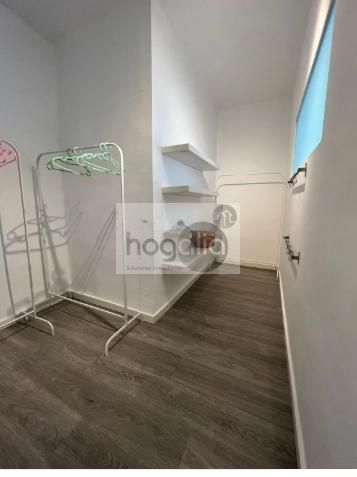 Bedroom of Flat to rent in  Sevilla Capital  with Air Conditioner and Furnished