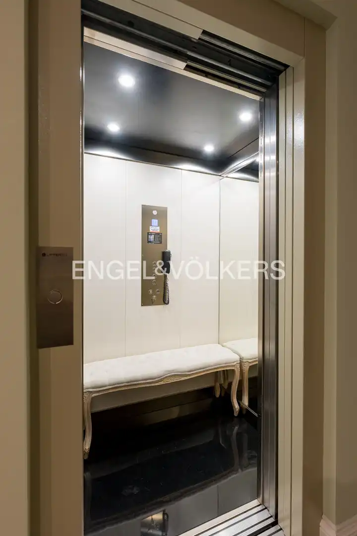 Houses for sale in Madrid  with Air Conditioner, Heating and Private garden