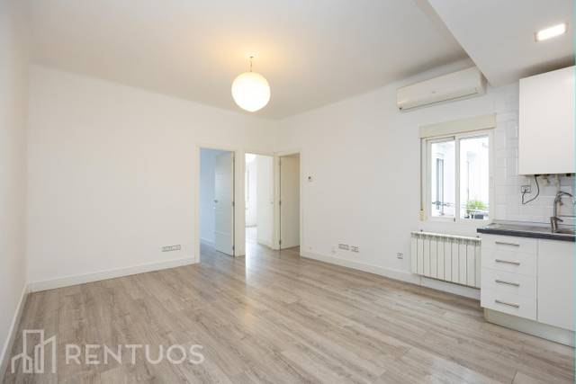 Piso en Alquiler en Del General Ricardos en Opañel